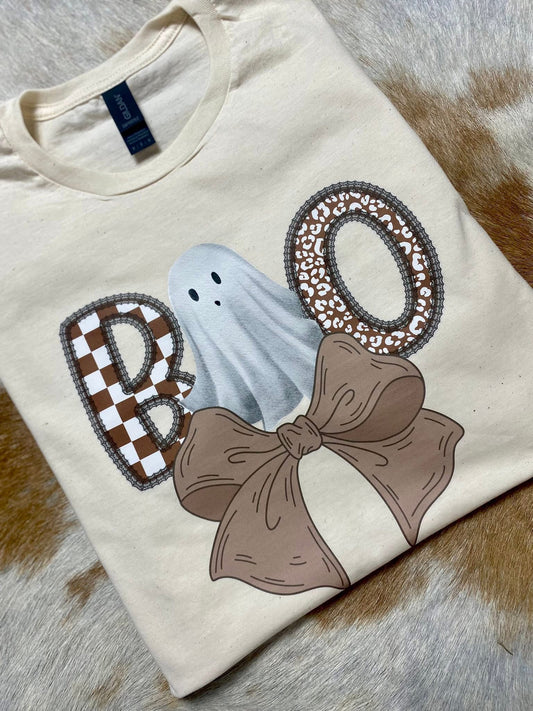 Boo with Bow Gildan T-Shirt